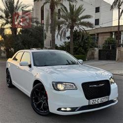 كرايسلر 300